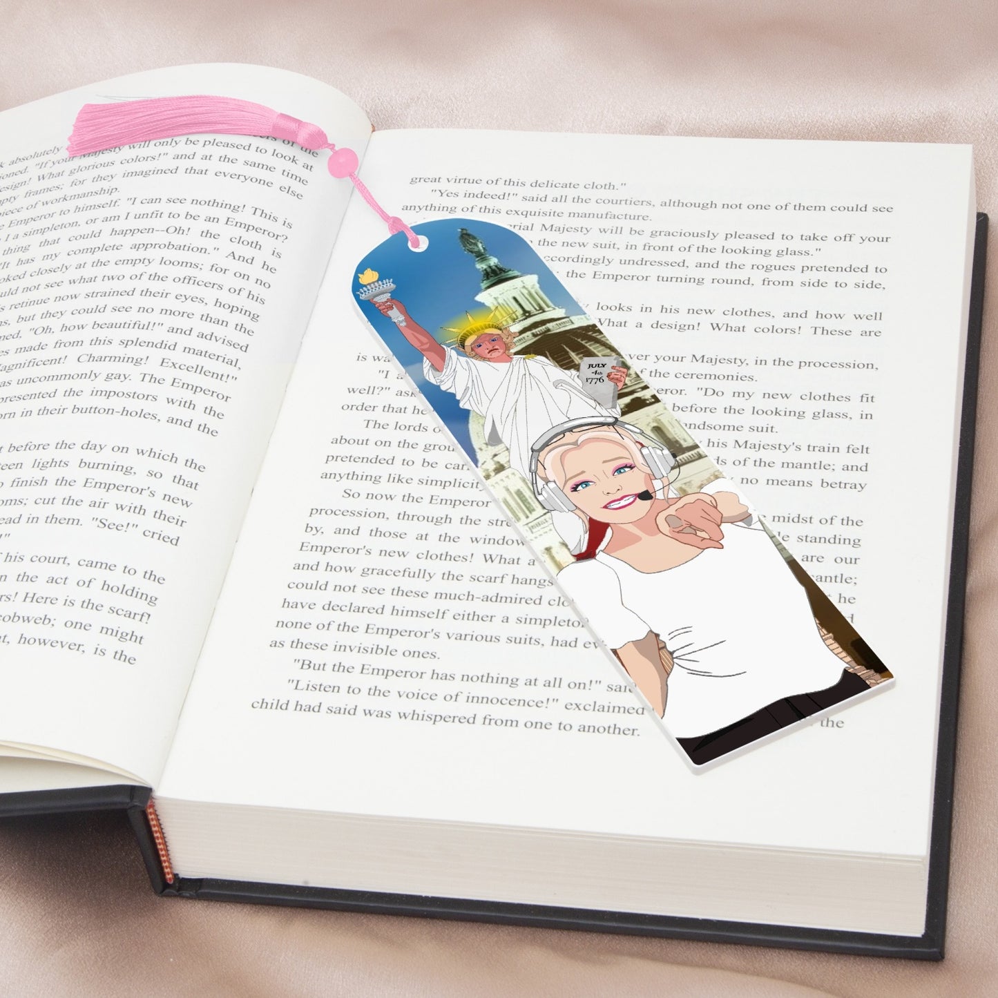 Acrylic Bookmark - Semicircle GLOBAL FREEDOM UNITED© USA GIRL V2