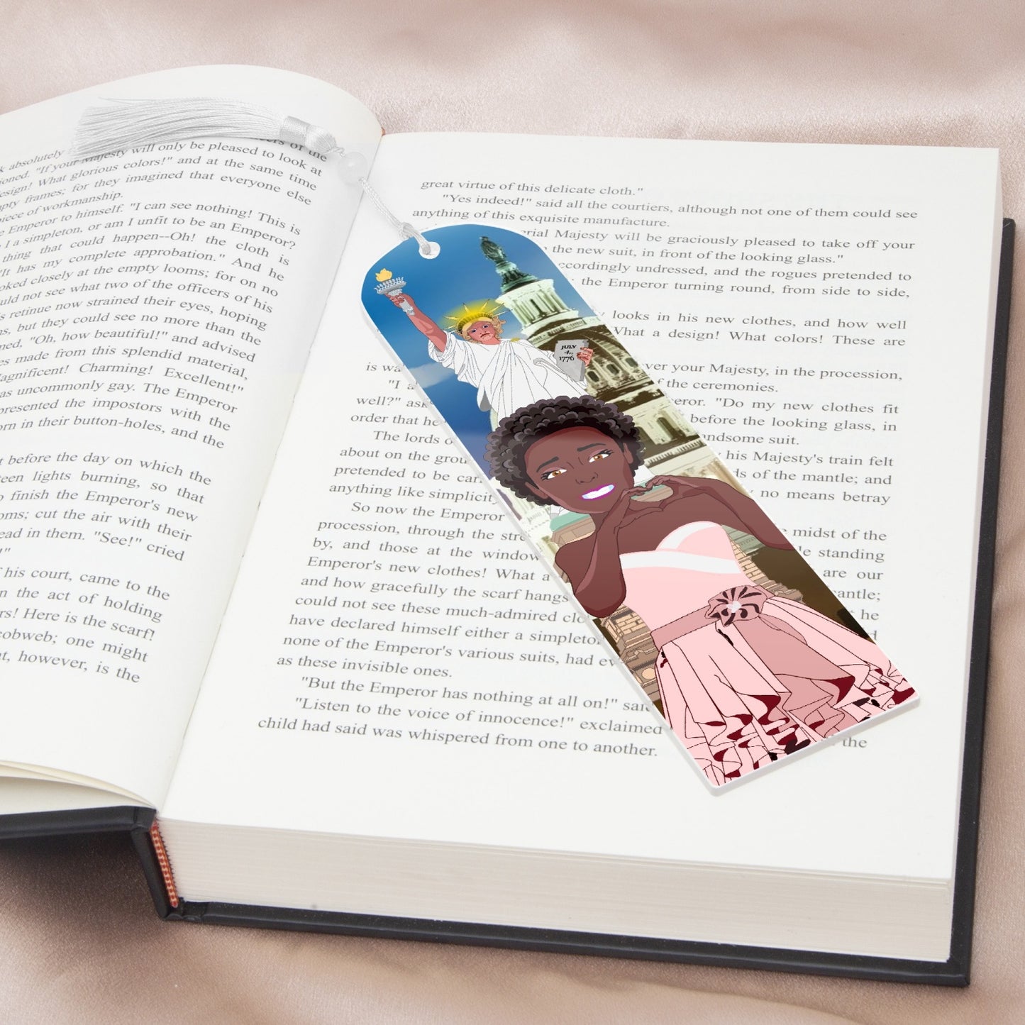 Acrylic Bookmark - Semicircle GLOBAL FREEDOM UNITED© USA GIRL V1